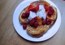Recipe: French toast with orange and berries