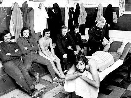06/01/76 - With York City players Stuart Walker, John Stone, Gordon Hunter, Ian Holmes and Peter Oliver queueing for treatment Peter Scott receives his from Clive Baker.