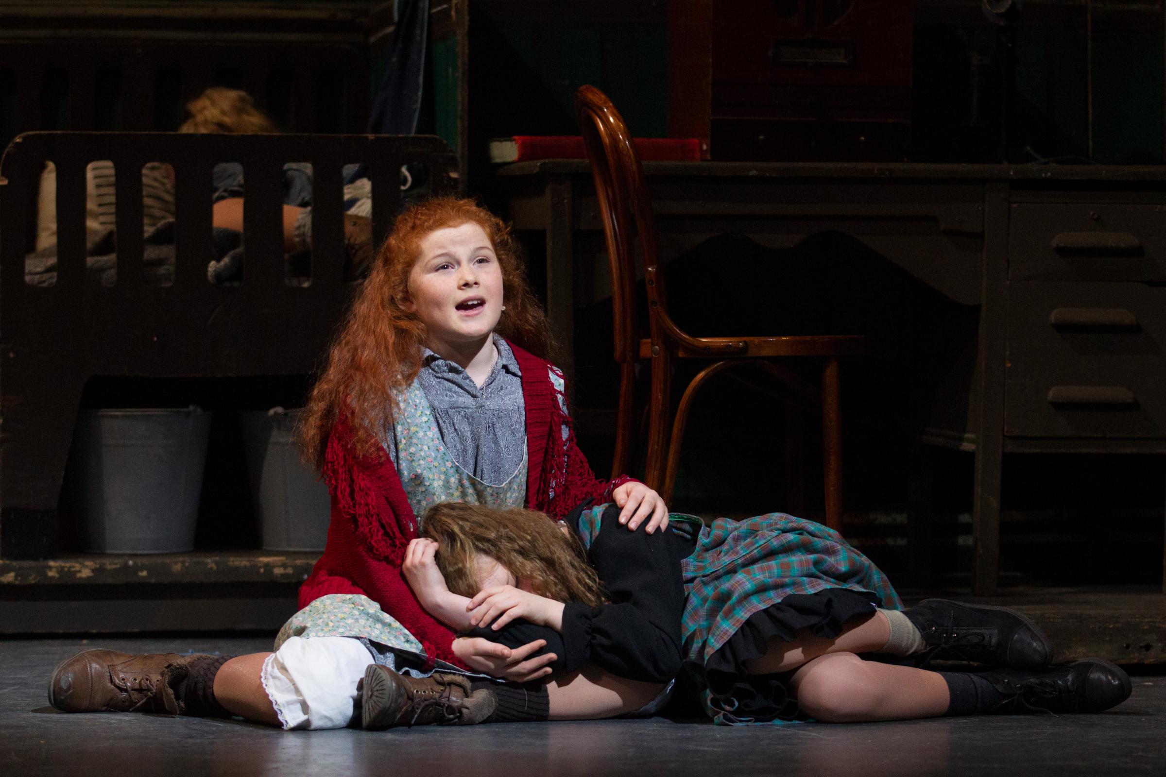 Sun shines for York Musical Theatre’s Annie