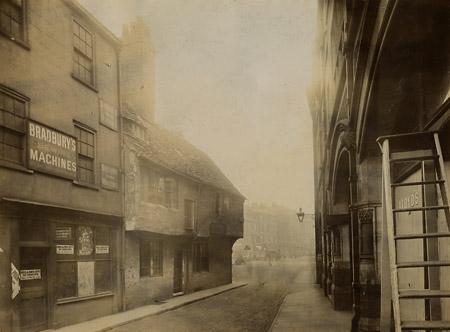 Davygate, York: 'Bradbury's Sewing Machines' mentioned on the sign on the left - date unknown