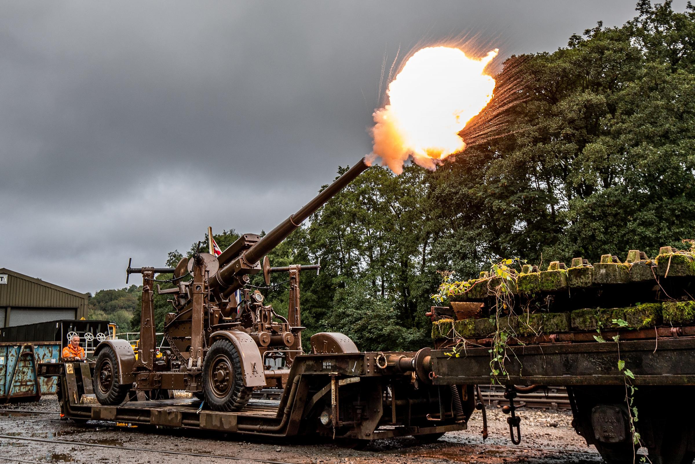Relive spirit of the Second World War at heritage railway event