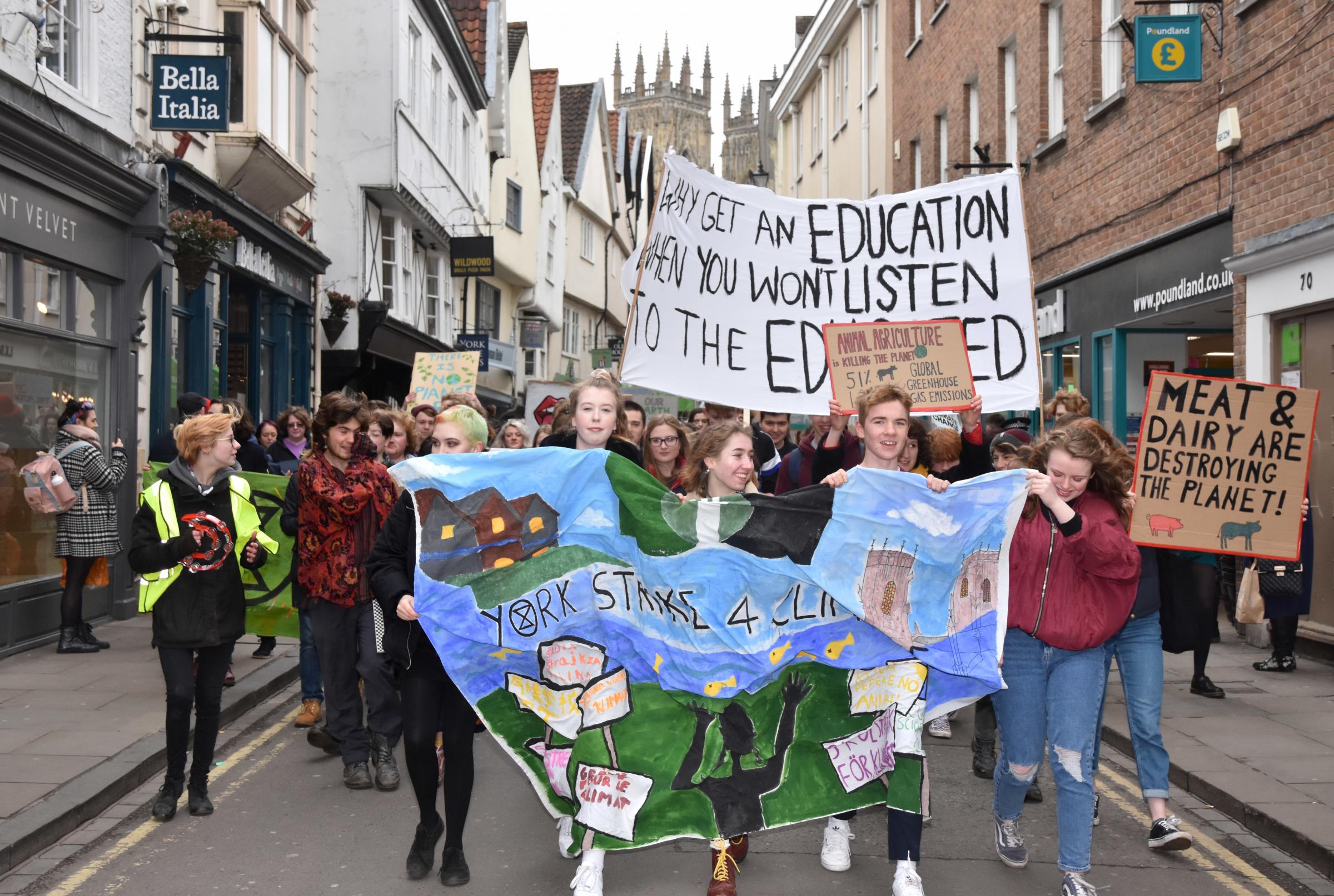York giving up on climate emergency - city wont hit net zero target