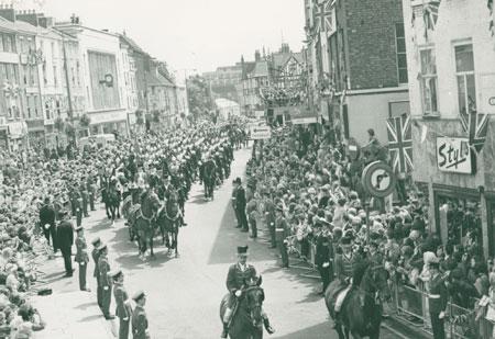The Royal visit of 1971. HRH The Queen parades through Parliament Street, York.