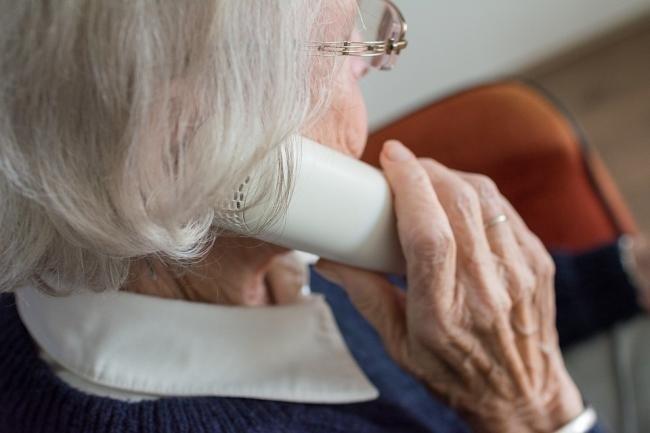 Patients are waiting for a long time on the telpehone to make a GP appointment