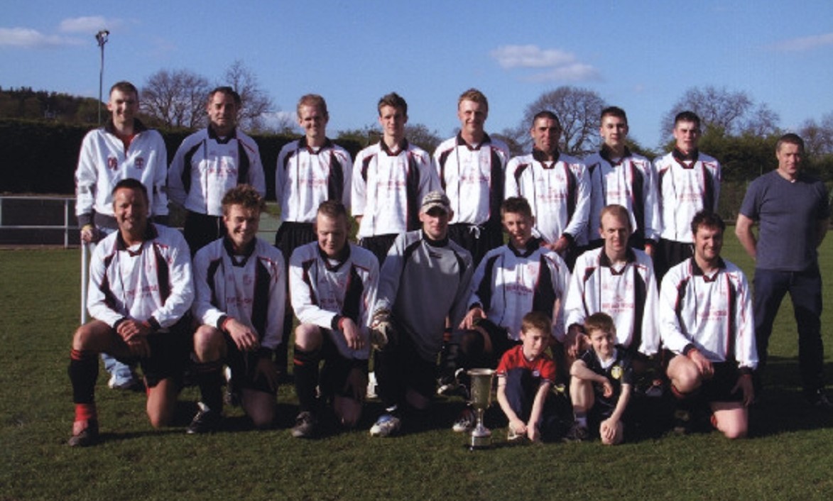 RYEDALE SPORTS CLUB FOOTBALL TEAM 2005