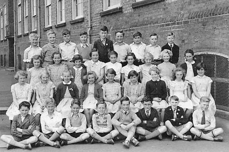 Poppleton Road School pupils from about 1955 - posted by John Foggin