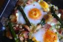 Mind, body and soul: Baked eggs with spinach and ham