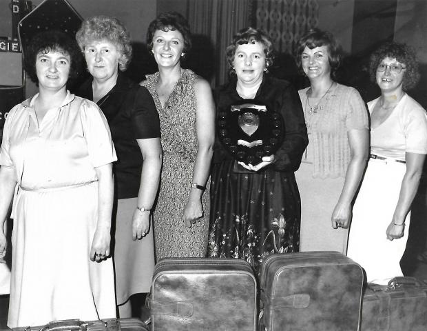 York Press: ALICE HAWTHORN WOMEN’S DARTS TEAM 1981