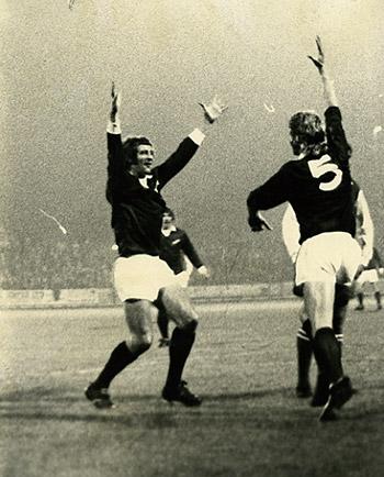 09/10/72: York City 1, Blackburn 0 - Aimson and Swallow rejoice after Swallow scores.
