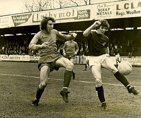 17/03/73: York City 3, Scunthorpe United 1 - Phil Burrows beats Warnock of Scunthorpe to lob the ball into the area.