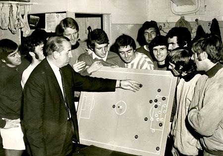 05/10/71: York City player have a tactical talk with manager Tom Johnston. From left, Laurie Calloway, Dick Hewitt, Barry Swallow, Paul Aimson, Kevin McMahon, Chris Topping, Phil Burrows, Pat Lally, Tommy Henderson and John Mackin
