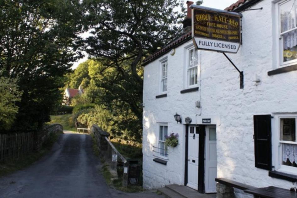 North York Moors Pub Named Among UK’s Most Perfect – A Uplifting Experience