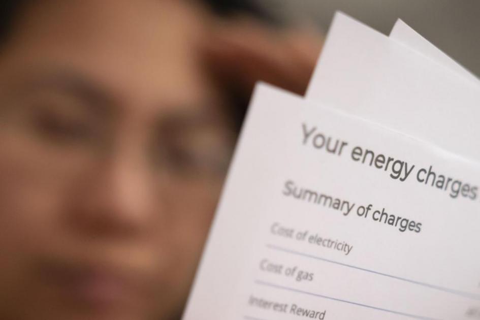 2 million households at risk of gas and electricity disconnection, Citizens Advice warns