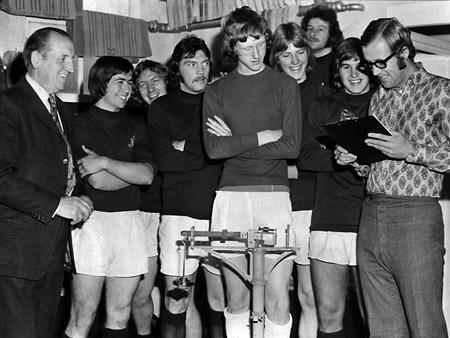 28/07/73 - Coach Colin Meldrum checks the weight of one of City's new youngsters, Finbar O'Sullivan. O'Sullivan was a promising player from Huddersfield, and was training during the holidays before returning to school. 