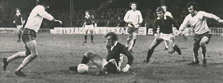 10/12/73 - Mansfield Town 5, York City 3: Jimmy Seal getting in a low shot during the FA Cup replay at Mansfield.