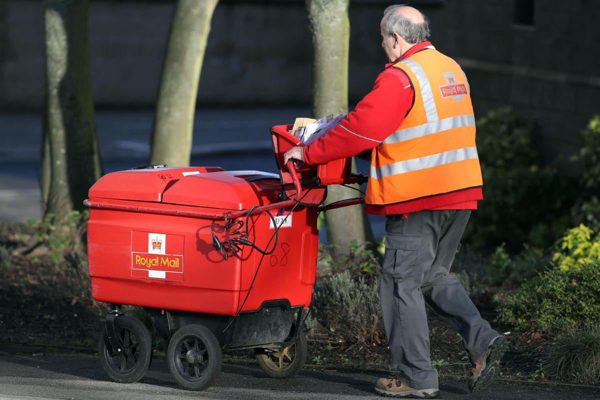 Is there post on Good Friday? Royal Mail Easter weekend changes