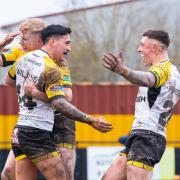 Nikau Williams struck two minutes from time to seal York Knights' progression to the Fourth Round of the Challenge Cup.