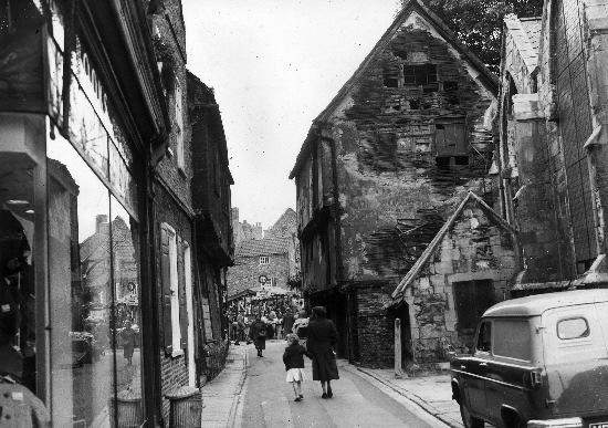 Patrick Pool in York in 1957, before the building on the right (now Pivni bar) was restored. 