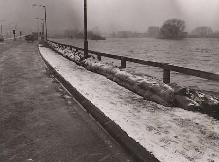 200 yards of sandbags near Clifton Bridge, York, which protected the Leeman Road area from flooding in 1982