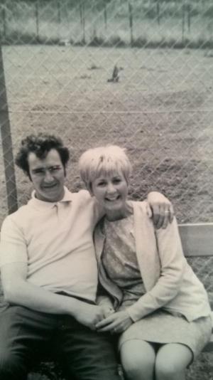 DAVE AND JEAN MILLS