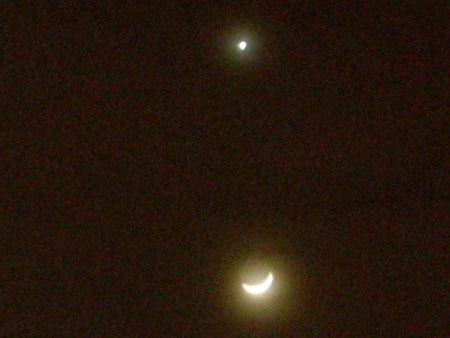 Moon with Venus above. Picture: Jo Creaser, York