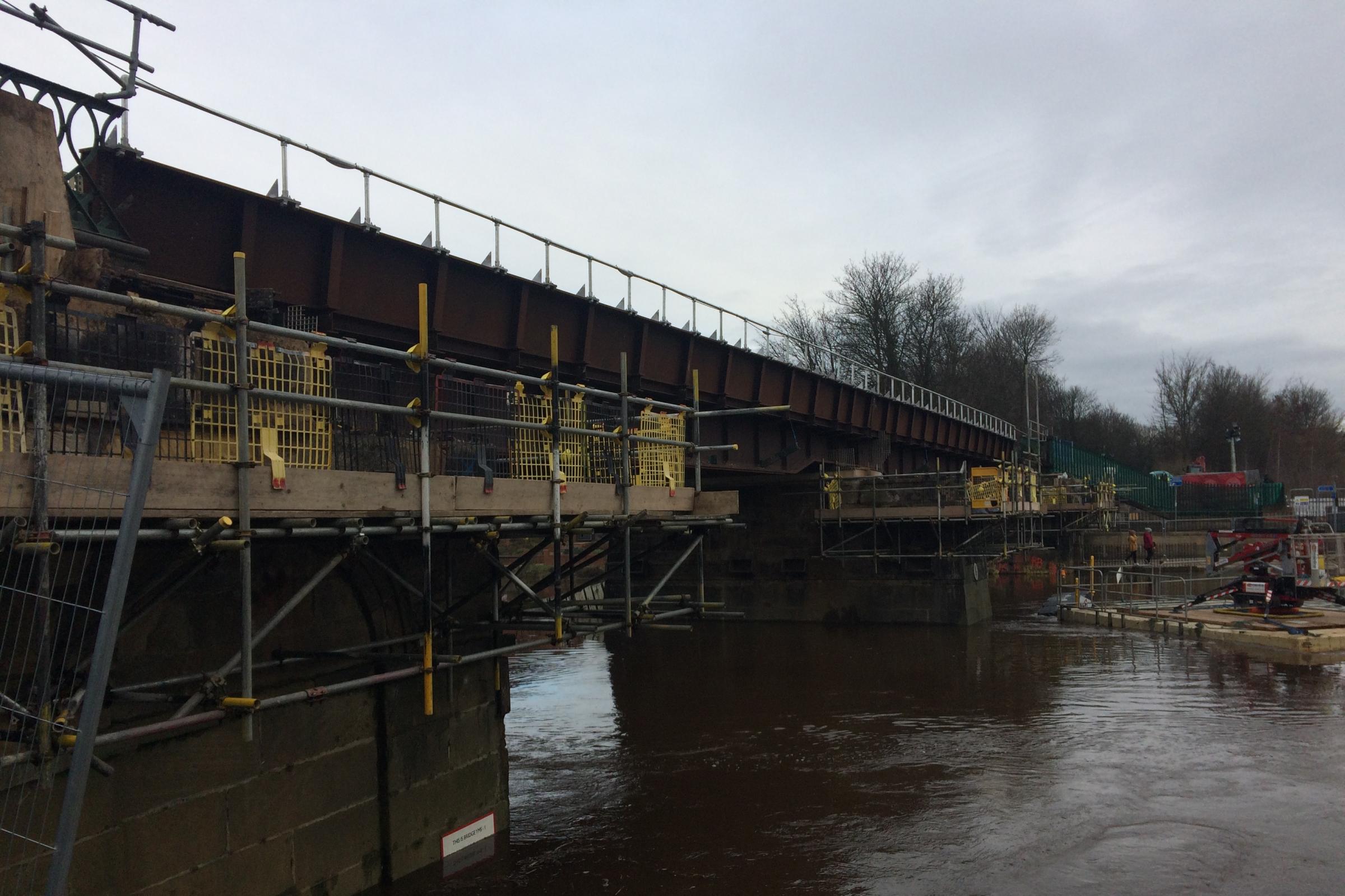 Old Scarborough Bridge footway removed by rail crane