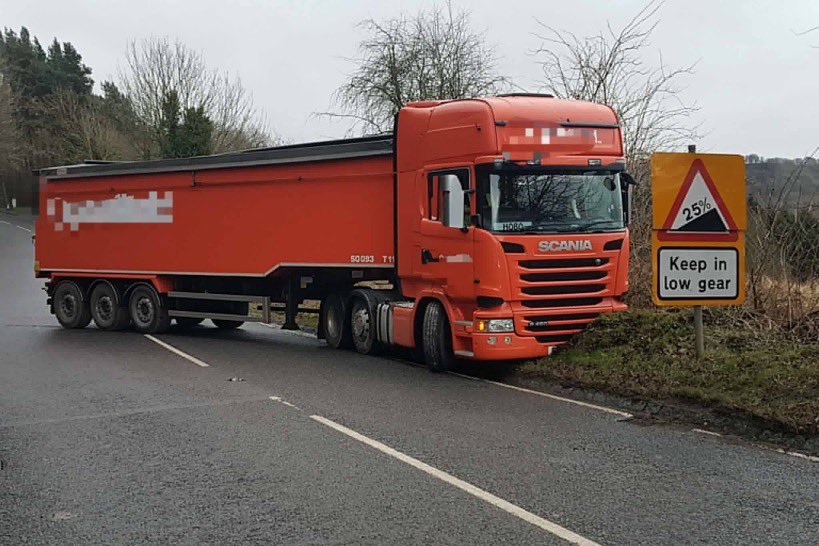 Lorry gets stuck on A170 - road reopens