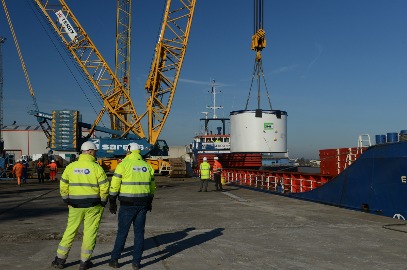 Tunnel boring machine weighing 1,800 tonnes arrives